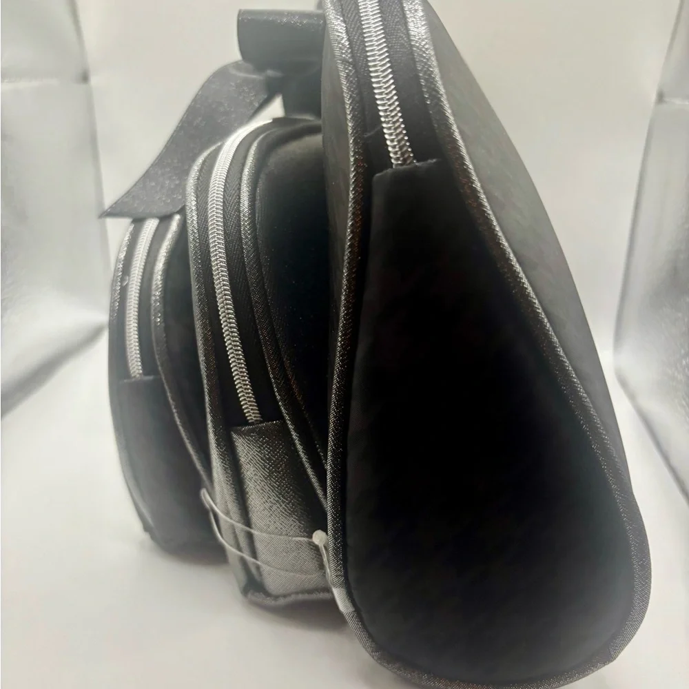 Nicole Miller Cosmetic Bag Set NWT - Picture 2 of 7